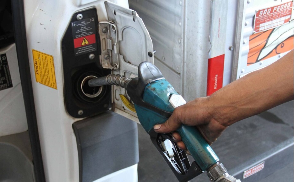 Lei aumenta o biodiesel no diesel para 25% e o etanol na gasolina para 27%