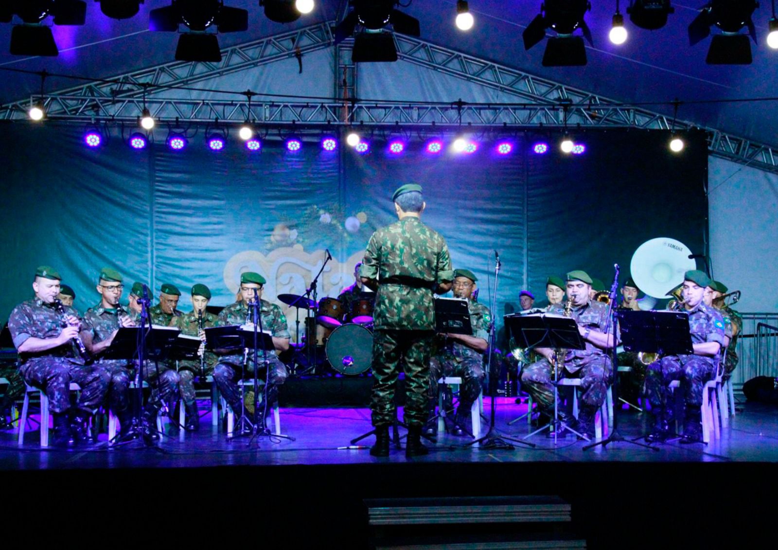 Banda do 62º BI celebra o Dia do Exército com apresentação no Garten Shopping
