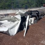 VÍDEO : Motorista morre esmagado por caminhão na área de escape da BR-376